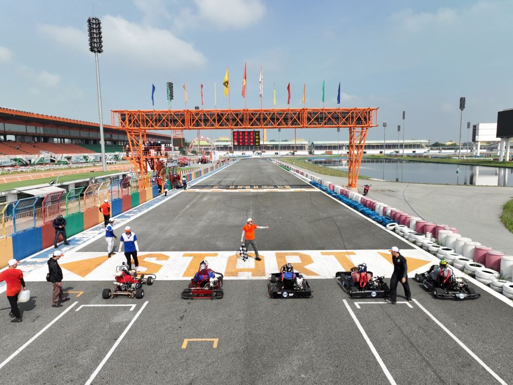 Cuộc thi Lạc Hồng Gokart 2023