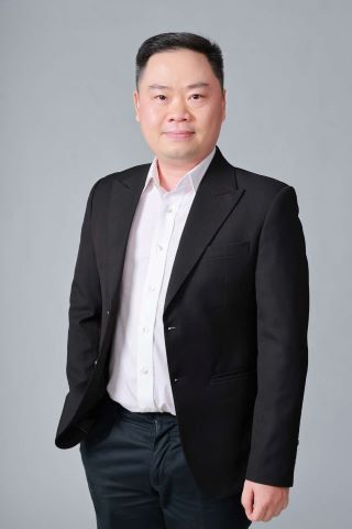 THS Đoàn Trần Hoàng Dung
